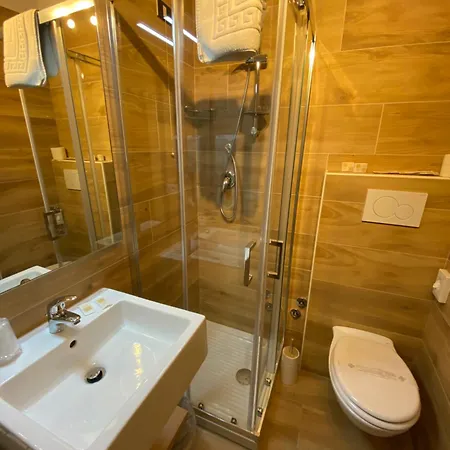 Hotel Montepizzo Lizzano In Belvedere