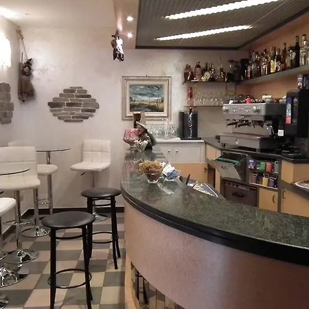 Montepizzo ホテル