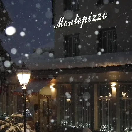 Montepizzo فندق 3*