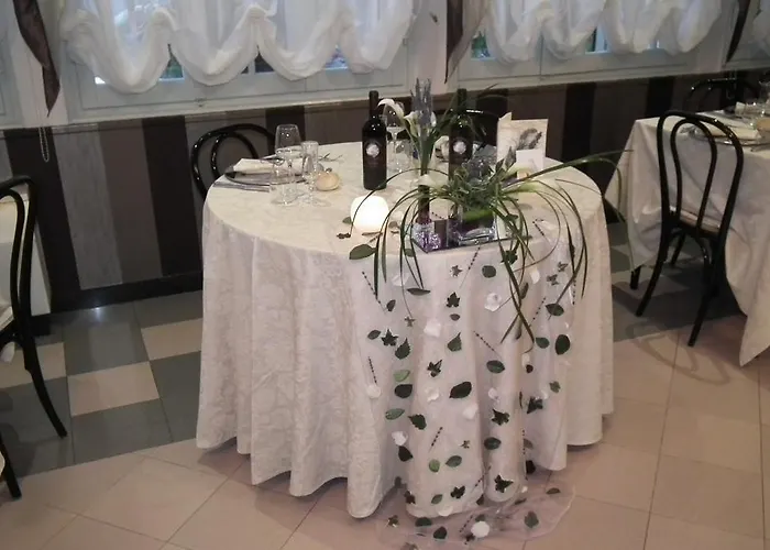 Montepizzo Hotel Lizzano In Belvedere