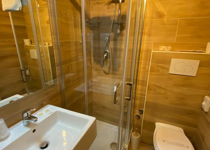 Hotel Montepizzo Lizzano In Belvedere