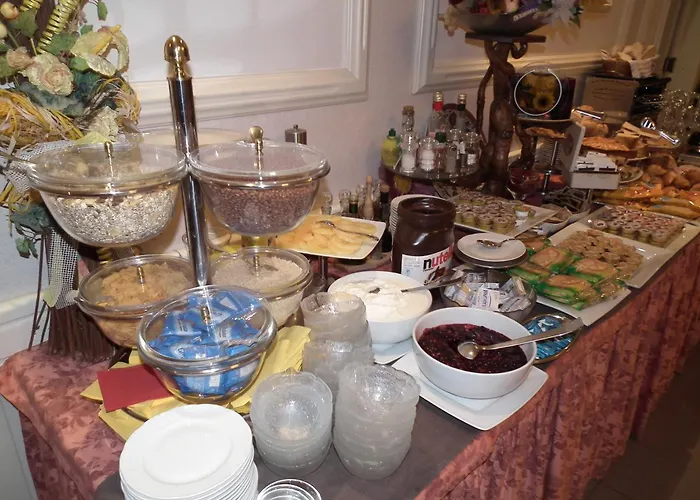 Hotell Montepizzo 3*