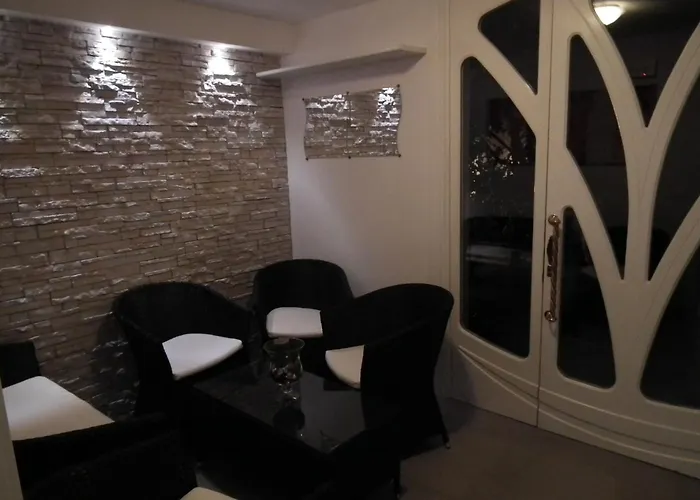 Montepizzo Hotell Lizzano In Belvedere